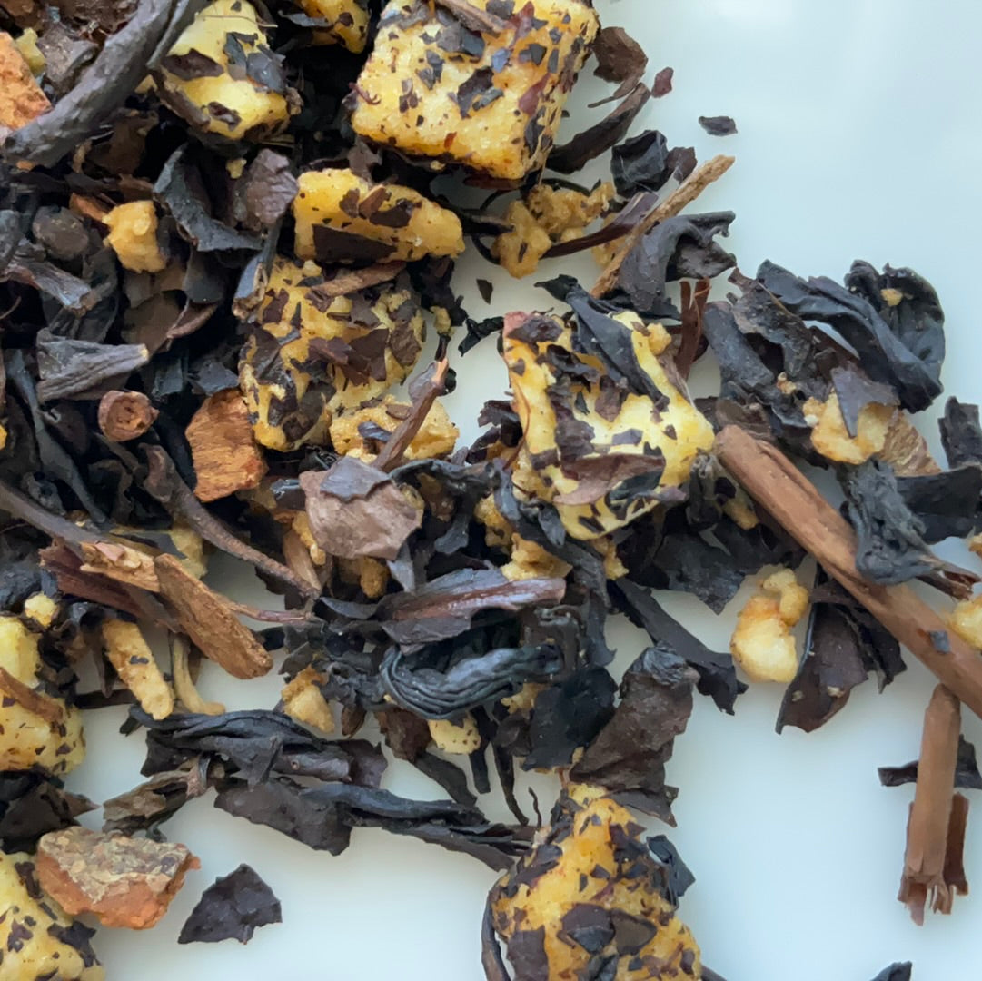 Cinnamon Apple Oolong Tea